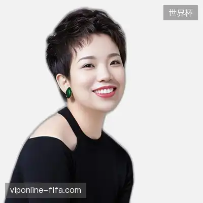 侯坤彤